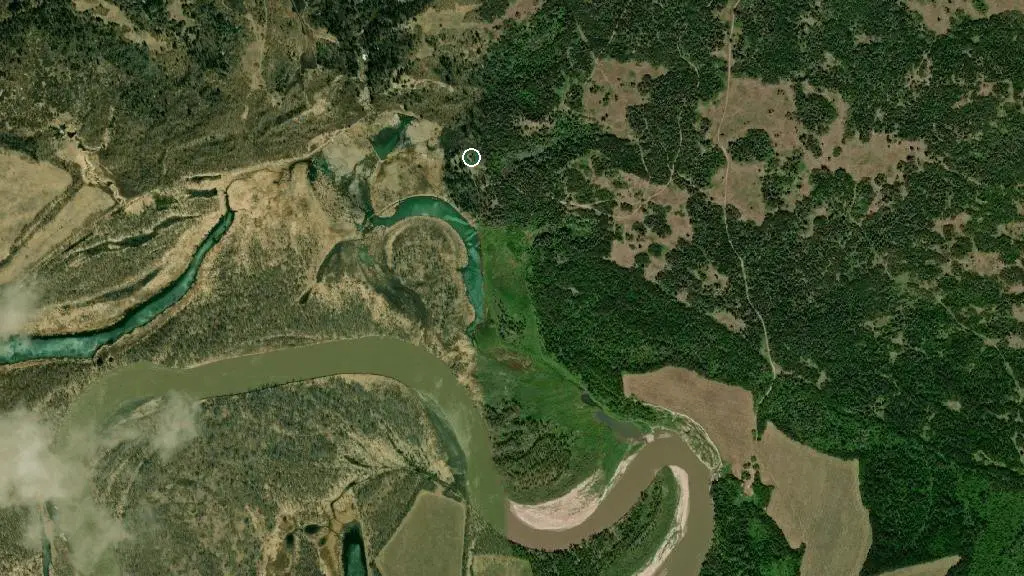Aerial view of Jackfish Lake Cabin and surroundings