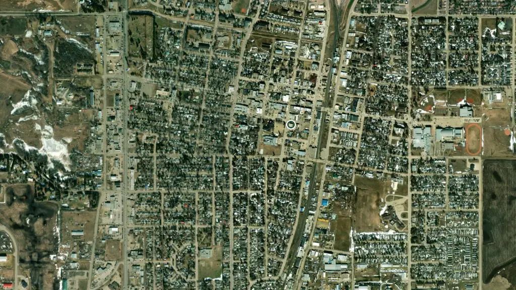 Aerial view of Mound Red Park and surroundings