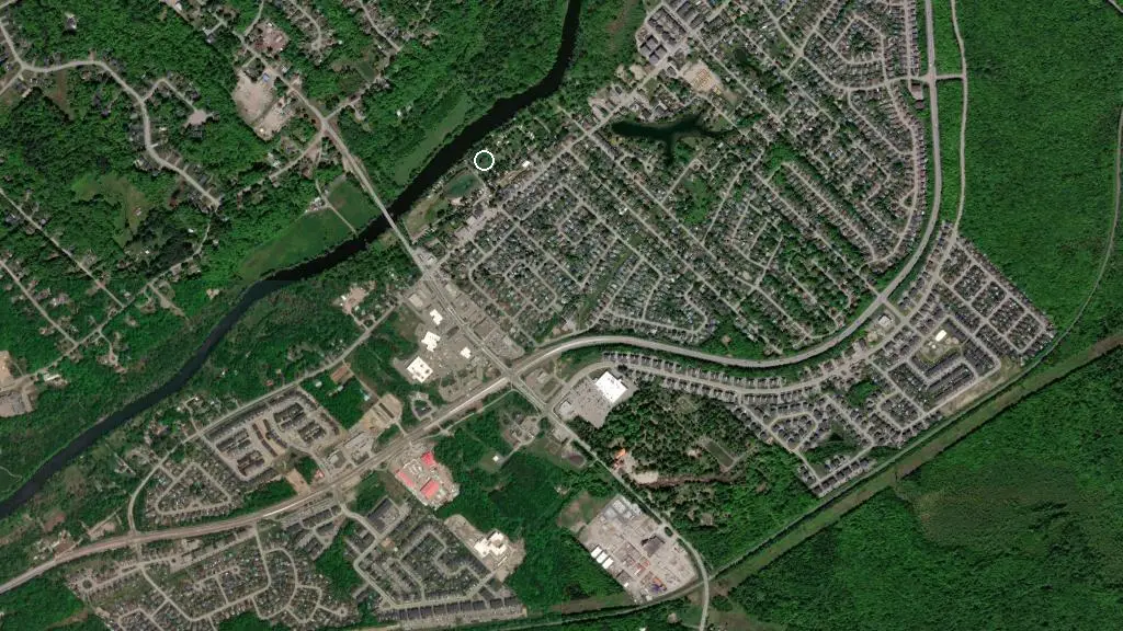 Aerial view of Camping au Soleil Mirabel and surroundings