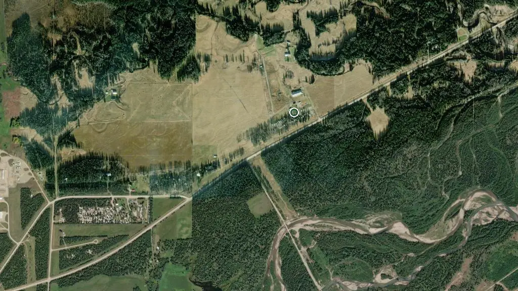 Aerial view of Boundary RV Park and surroundings