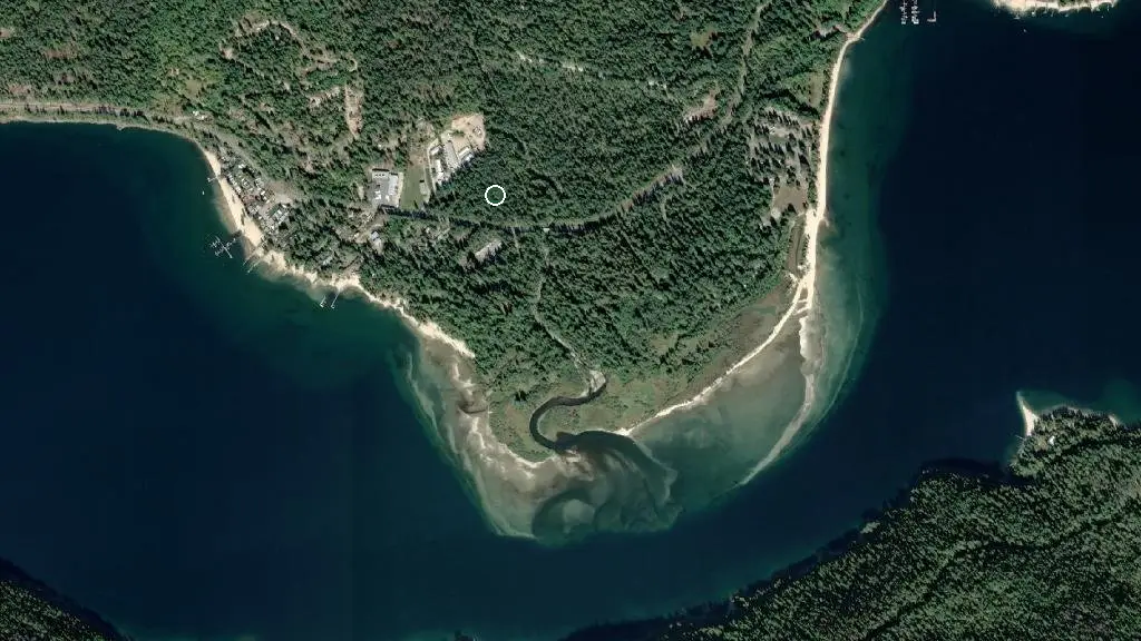 Aerial view of Redfish Campground and surroundings