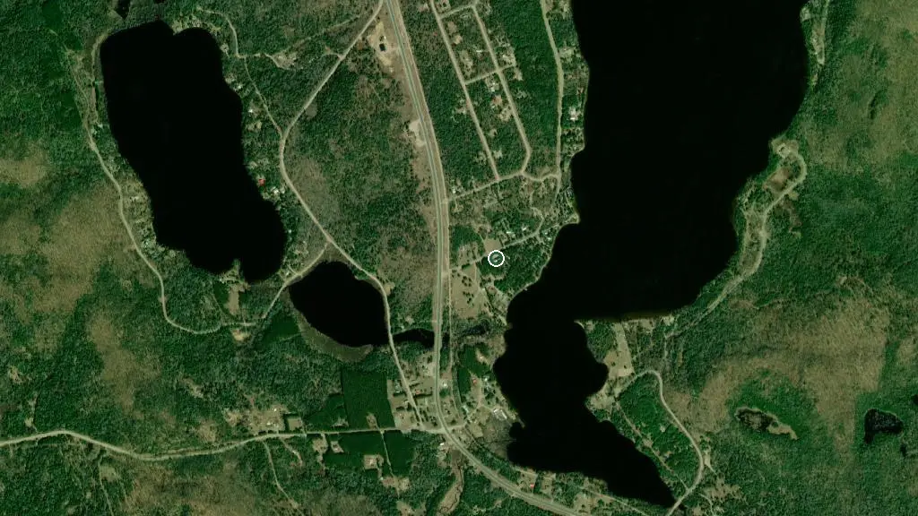 Aerial view of Oriole's Nest & Trailer Park and surroundings