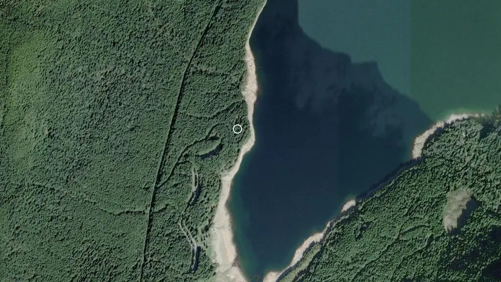Aerial view of Alouette Groupsite and surroundings