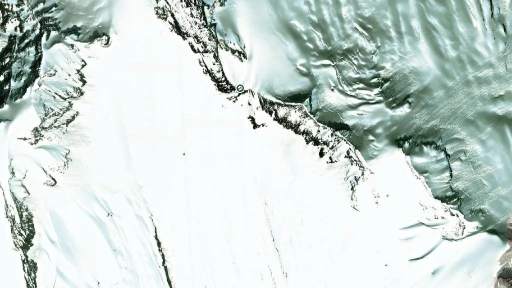 Aerial view of Sapphire Col Hut and surroundings