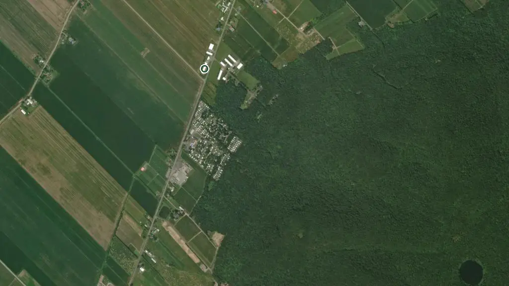 Aerial view of Camping au Pied du Mont and surroundings