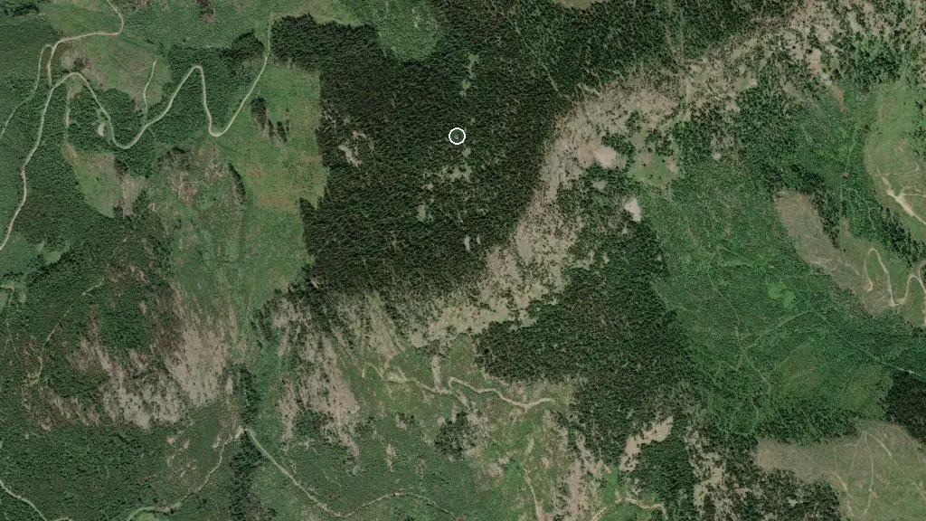 Aerial view of Crowe's Nest and surroundings