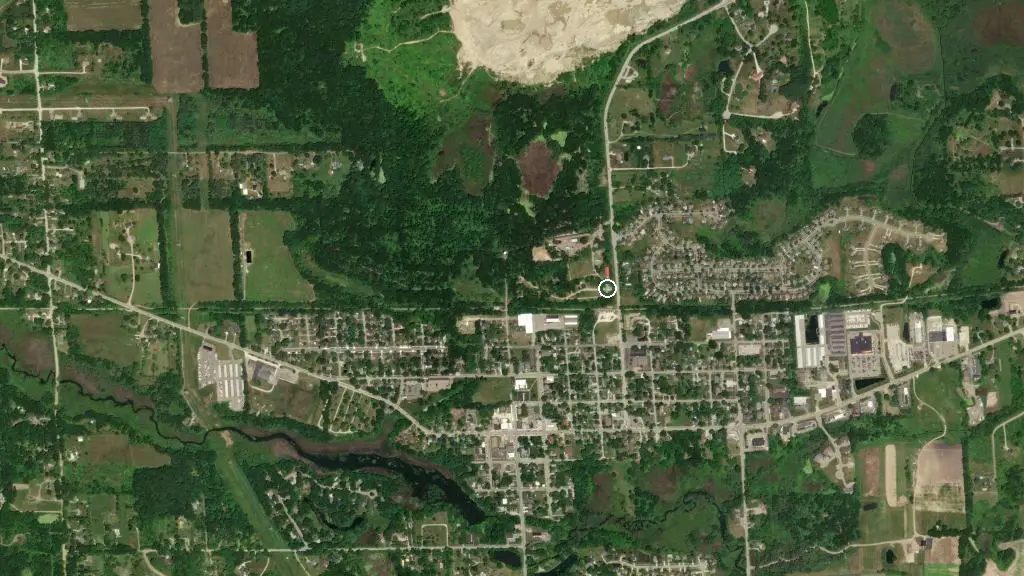 Aerial view of Pinckneys Rails-to-Trails Campground and surroundings