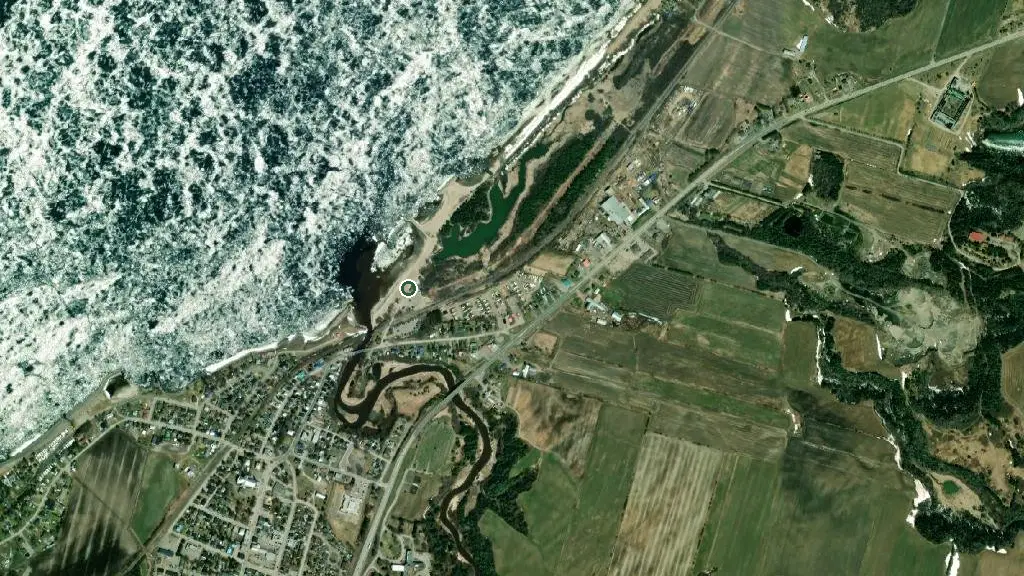 Aerial view of Stationnement Vr Metabetchouan-Lac-à-la-Croix and surroundings