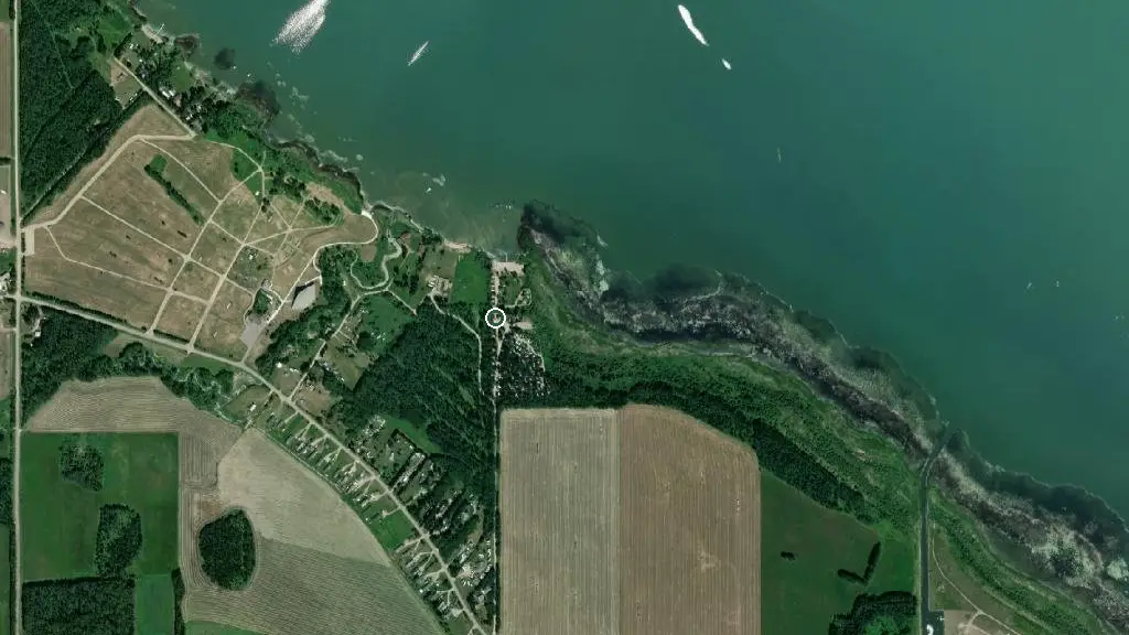 Aerial view of Kacikewin RV Campground and surroundings