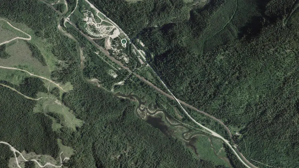 Aerial view of Crazy Creek Resort and surroundings