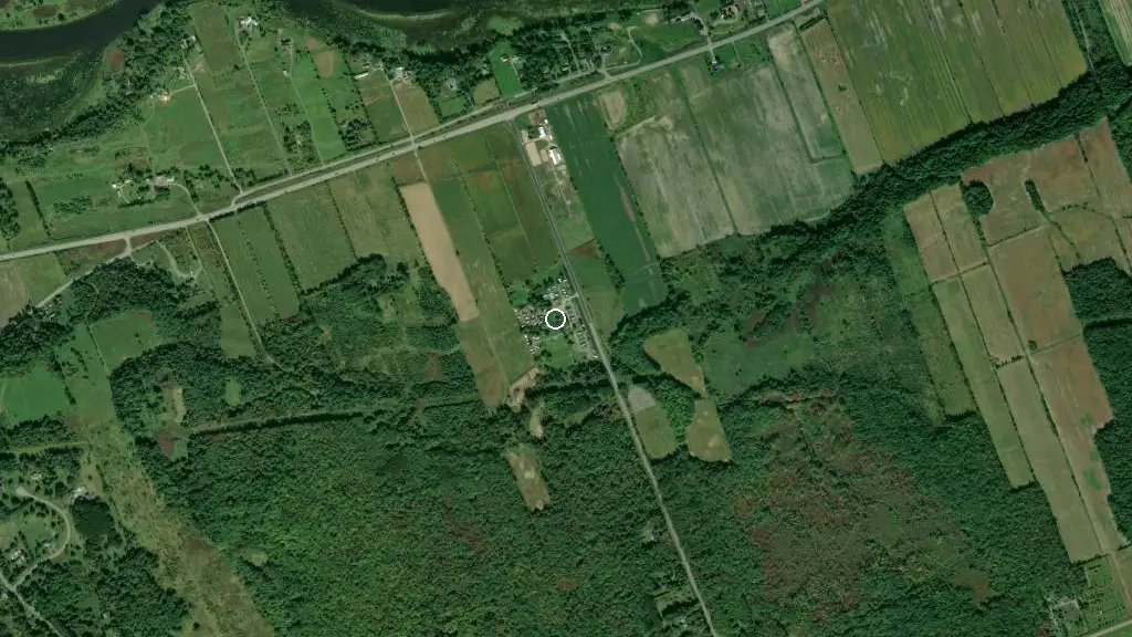 Aerial view of Rolling Hills Campground and surroundings