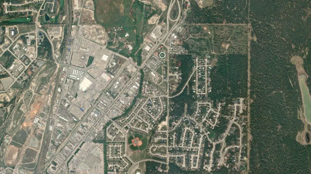 Aerial view of Cranbrook RV Park and surroundings