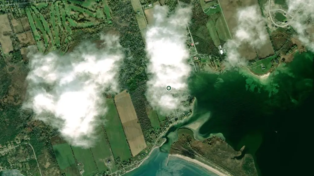 Aerial view of Cedar Cove Campground & Cottage Rentals and surroundings