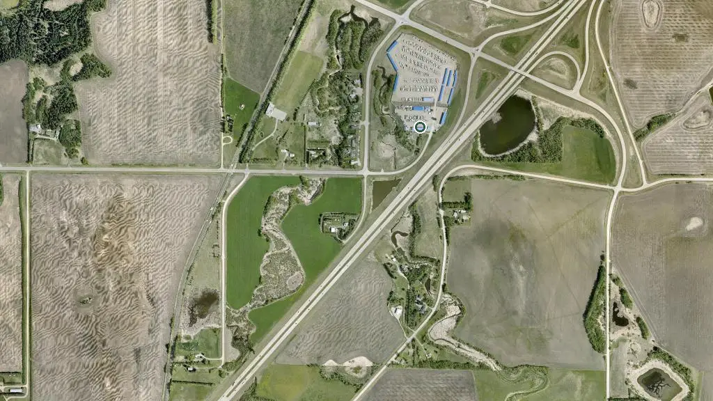 Aerial view of Maple Del and surroundings