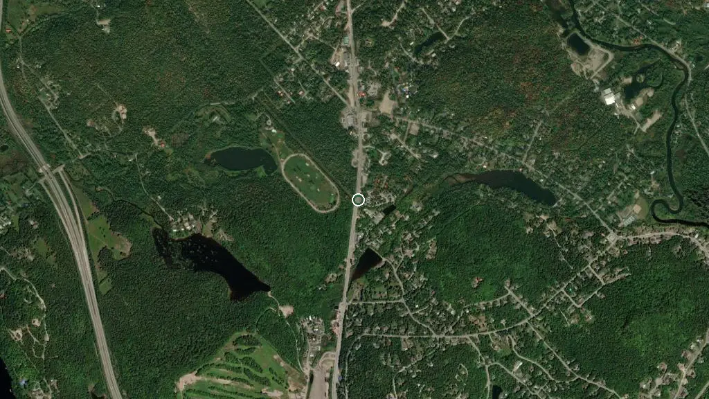 Aerial view of Camping Laurentien and surroundings