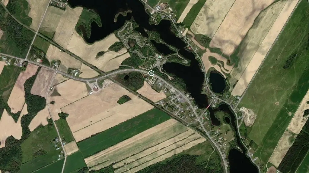 Aerial view of Camping Amqui and surroundings