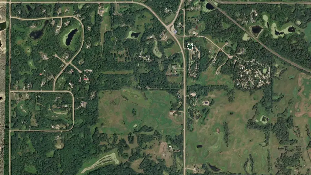 Aerial view of Lindbrook Star Gazer Campground & RV Park and surroundings