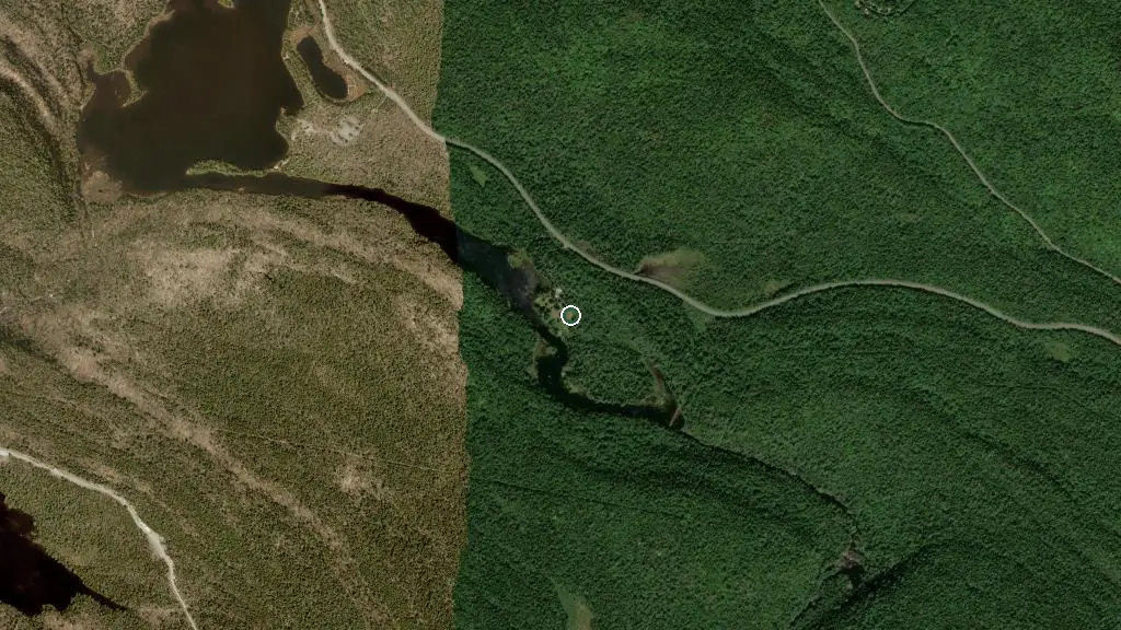 Aerial view of La Mauricie - La Clairière and surroundings