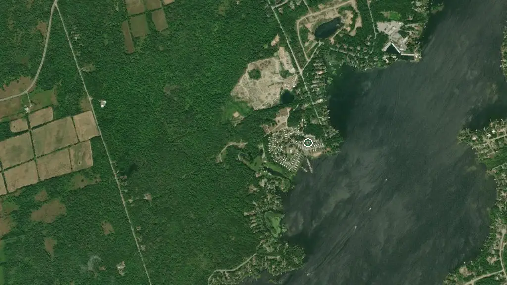 Aerial view of Melody Bay Cottage Resort on Buckhorn Lake and surroundings